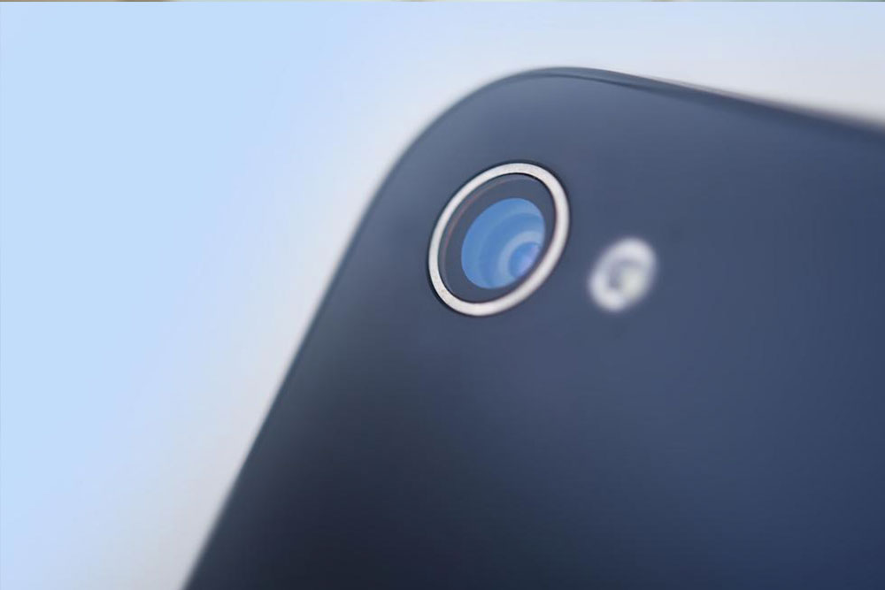 Factors to Consider When Buying a Camera Smartphone