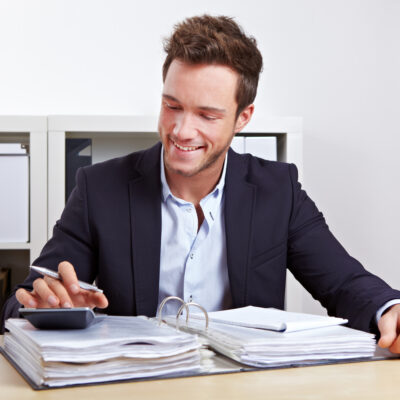 The Benefits of Savings Accounts for Students
