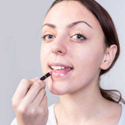 Types of Lipsticks for Pouty and Luscious Lips